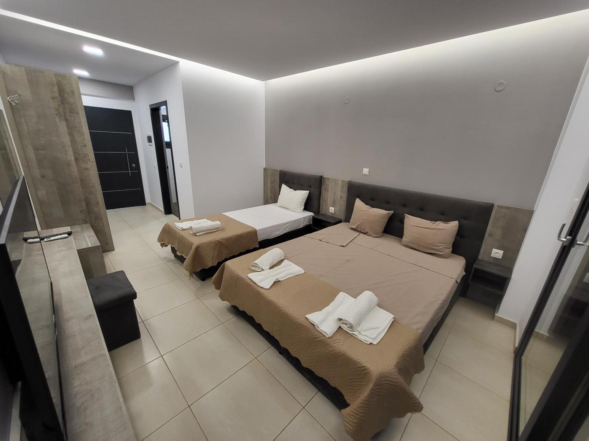 Radina Family Lejlighedshotel Kallithea  Eksteriør billede